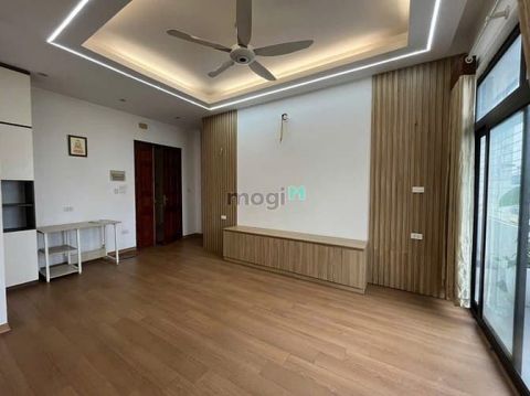 Chính chủ bán căn hộ 3 ngủ full nội thất chung cư bao bì Phú Thượng