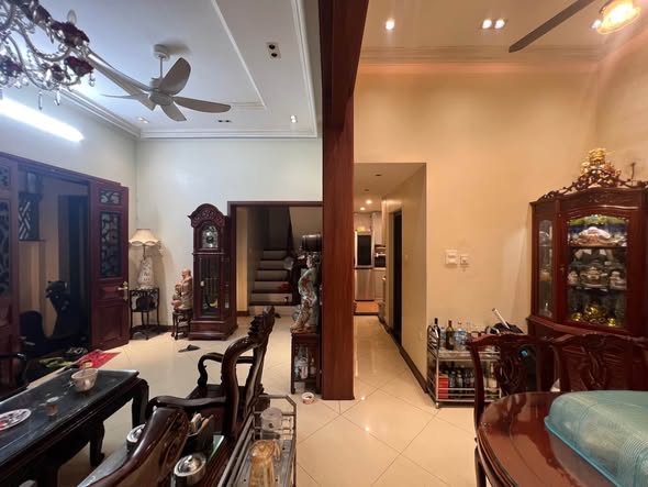 ĐỘI CẤN – BA ĐÌNH