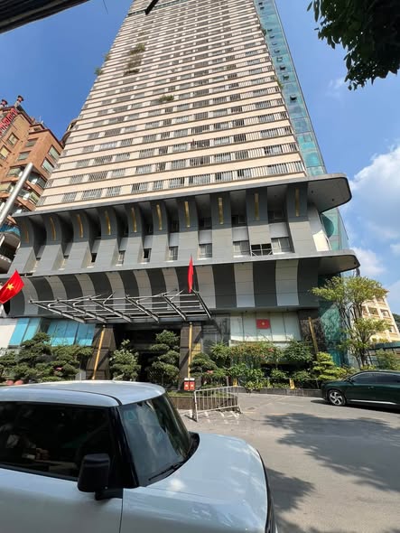 Gia đình có căn chung cư, Căn góc đẹp thoáng tầng 7 Toà Tháp Doanh Nhân - Số 1 Thanh Bình- Hà Đôn...