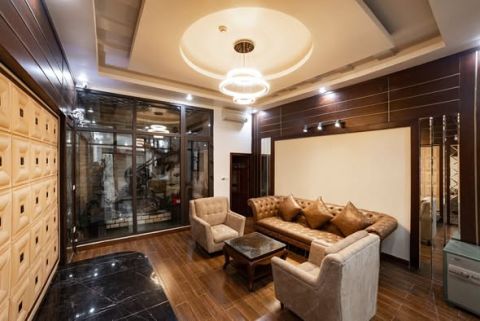 Cho thuê nhà Biệt Thự 5 Tầng