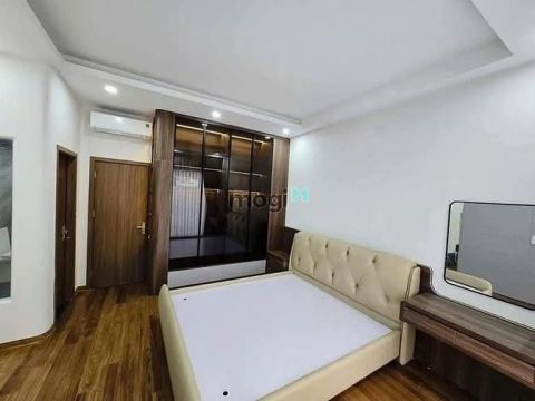 Bán căn hộ Long Biên chung cư mini 6 tầng thang máy .Giá 3,5 tỷ