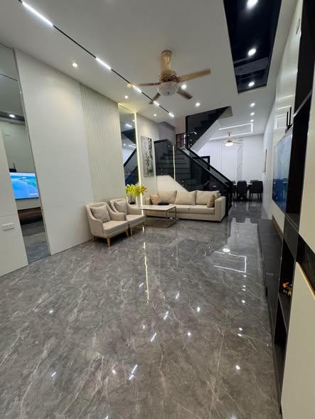HOÀNG VĂN THÁI – THANH XUÂN | 42M² – 5 TẦNG - 6 PHÒNG NGỦ.
