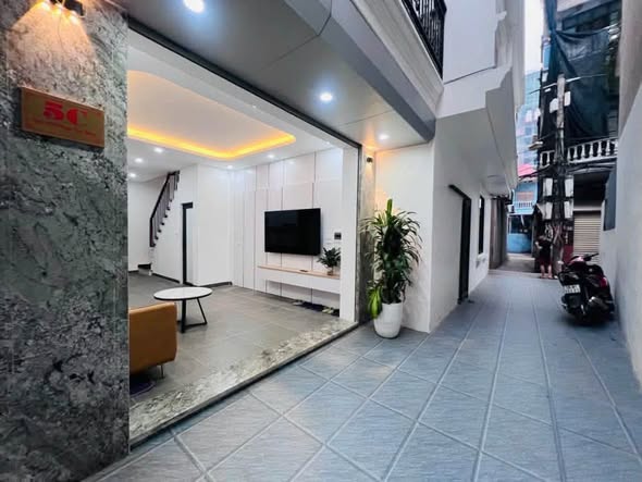 GIẢM MẠNH TIẾP 600 TRIỆU – GIÁ MỚI CHỈ 10.3 TỶ CỰC PHẨM PHẠM VĂN ĐỒNG – 6 TẦNG THANG MÁY – NHÀ XÂ...
