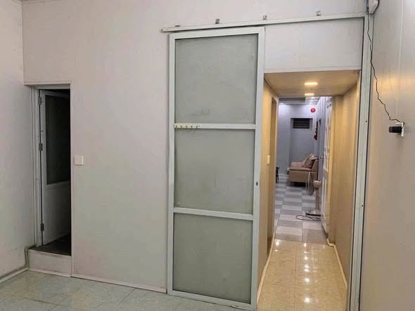 + Giá thuê 8 triệu.