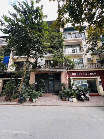 MỸ ĐÌNH - 80M - 21,5 TỶ - LK PHÂN LÔ - VỈA HÈ - Ô TÔ TẢI TRÁNH. Diện tích : 80m, xây 5 tầng, mt h...