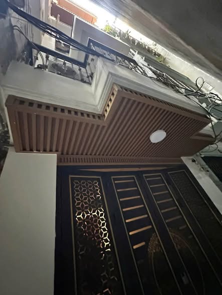 HIẾM MỸ ĐÌNH - BA GÁC TẬN CỬA - DÂN XÂY CHẮC CHẮN - NỘI THẤT XỊN - CHỦ THIỆN CHÍ.