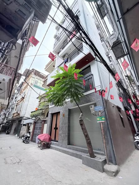 Chủ Tha Thiết Gửi Bán Nhà Phố Tôn Thất Tùng