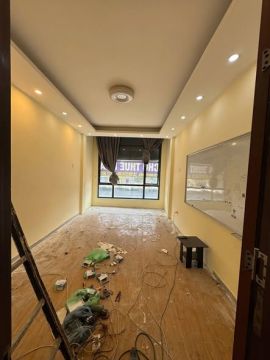 Cho thuê nhà nguyên căn mặt đường Nguyễn Xiển