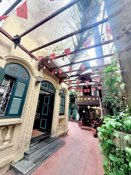 KHÂM THIÊN – 555M² – 110 TỶ.