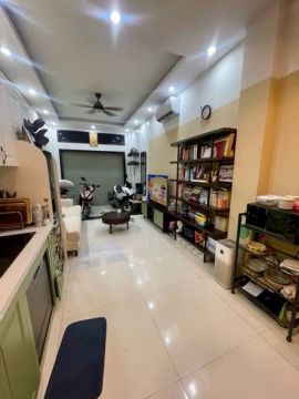 7,35 Tỷ Nhà Đẹp tại Mỹ Đình 35m x 5T, ngõ nông, vài bước ra ô tô tránh, tuyến phố kd sầm uất, tặn...