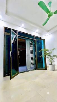 CHO THUÊ NHÀ 4 TẦNG NGÕ 175 ĐỊNH CÔNG - 3 MẶT TIỀN - Ô TÔ ĐỖ CỬA - NGÕ THÔNG