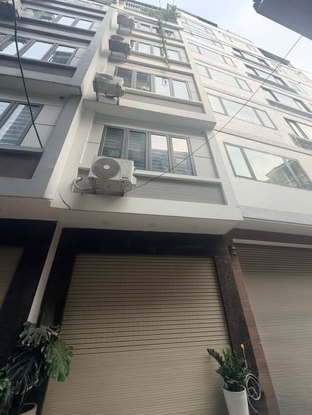 Bán nhà phân Lô Hoàng Quốc Việt Cầu Giấy ngõ ô tô 6 tầng 40m2 giá 14,8 tỷ
