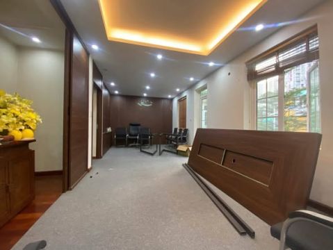 CHO THUÊ BIỆT THỰ VĂN KHÊ - HÀ ĐÔNG- Ô TÔ TRÁNH KINH DOANH- CÓ SÂN VƯỜN RỘNG.