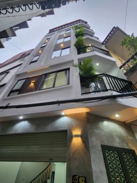 NGUYỄN VĂN CỪ – BỒ ĐỀ - 6 TẦNG THANG MÁY – GARA Ô TÔ - 10,6 TỶ
