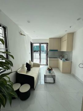 Chỉ 1,4 tỷ có ngay căn hộ chung cư có sân vườn sử dụng riêng . Phố Trần Khát Chân