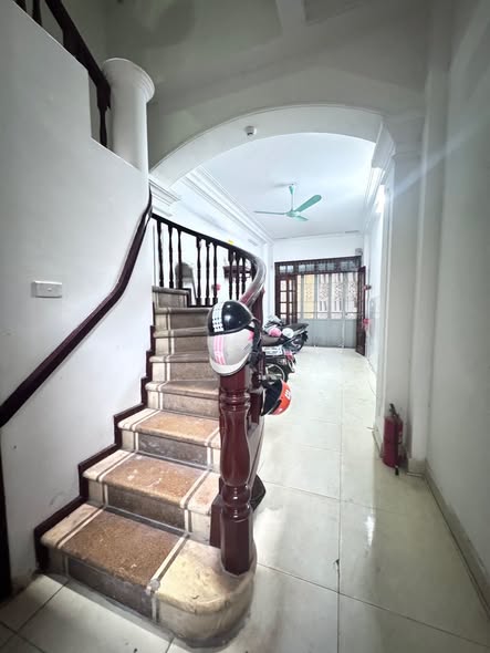 NHÀ ĐẦU TƯ #KHÂMTHIÊN – #ĐỐNGĐA | 6 TẦNG, GIÁ CHÀO 8,6 TỶ