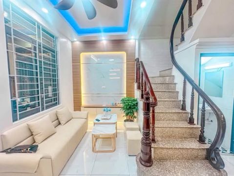 NHÀ ĐẸP MINH KHAI - 30M2 X 5 TẦNG - 30M RA Ô TÔ - 6.25 TỶ