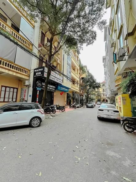 TRẦN QUỐC HOÀN 60M - 5 TẦNG - Ô TÔ TRÁNH - KINH DOANH - 2 THOÁNG - MT 4.8M - 23.9 TỶ