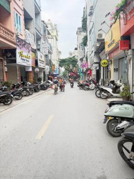 Cho thuê nhà nguyên căn mai dịch 4 tầng 16tr/th lh0986266607