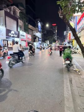 CHO THUÊ NHÀ LÔ GÓC – BẠCH MAI, HAI BÀ TRƯNG