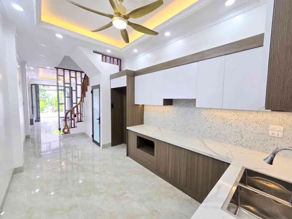 Nhà 46m2 xây mới 4 tầng, Chỉ 5.35 tỷ có bớt