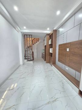 Định công hoàng mai Phân khúc hiếm, Ô tô đỗ cửa hai mặt thoáng