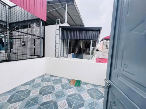 B.á n nhà Quan Nhân 30m 5 tầng ngõ ba gác, vài bước ra ô tô
