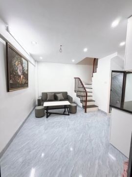 Bán bất động sản đống đa 2.35 tỷ