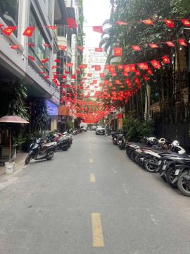 Phân Lô  Tránh | Ngõ 121 Thái Hà - Vỉa Hè 2 Bên, Ở Kết Hợp Làm Văn Phòng.
