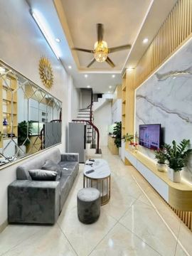 THANH NHÀN – HAI BÀ TRƯNG – NHÀ 5 TẦNG – 2 THOÁNG – SỔ RIÊNG – GIÁ CHỈ 4,5 TỶ