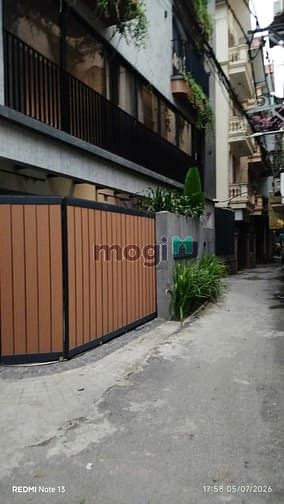Chính chủ bán nhà 5 tầng 36m²,phố Nhật Chiêu, 20m ra Hồ Tây,ô tô qua