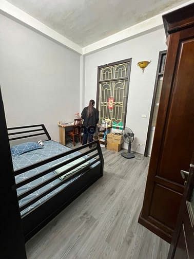 Nhà Cầu GIấy-Nội thất đẹp- 31M -4Tầng -ngõ Nông,thoáng -11 tỷ-Gần phố.