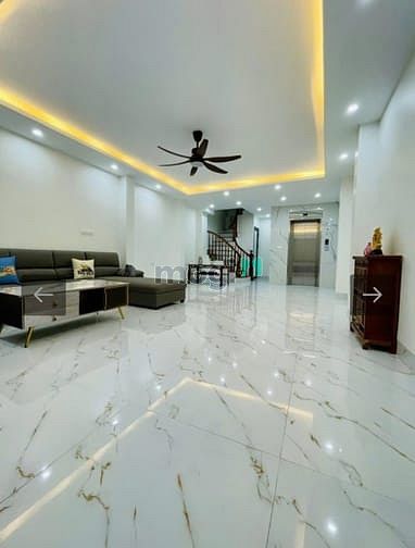 Nhà Mới Hồ Tùng Mậu -52M-6 tầng -Thang Máy-MT 5.3 -K.Doanh -Giá Rẻ