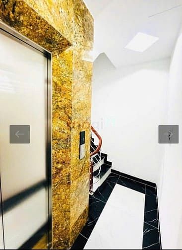 Nhà Xuân Thủy-36m-MT3.3-7 Tầng-Cách Ôtô 3 nhà-ngõ thông khắp ngả-10tỷ