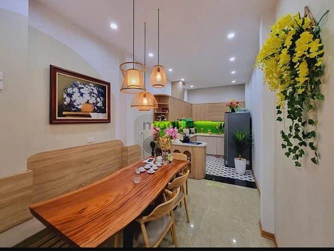 Lô Cầu giấy-44m-vỉa hè-Ôtô tránh-kinh doanh đỉnh-5 tầng-giá chi 16 tỷ