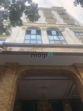 Bán khách sạn 5* Phố Cổ, vị trí đắc địa, MT rộng, doanh thu 40 tỷ/năm