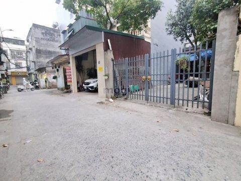 Ngô Gia Tự - Long Biên – Ô Tô Tránh - 101 M2 – Đất – MT 5.2 M – Giá 16