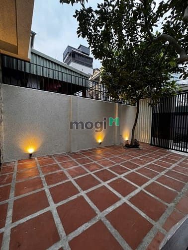 Phố Lệ Mật – Long Biên – 70 M2 – 4 Tầng – Mặt tiền 4.1 M – Giá 11.9 Tỷ