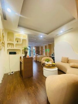 Hồng Tiến – Long Biên – Ô TÔ – 183 M2 – 7 Tâng – MT 6 M – Giá 43.1 Tỷ.