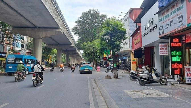 Hàng đẹp | Mặt phố Xuân Thuỷ | 39m2 x 5 tầng | MT 3.2m |Giá chỉ 30 tỷ