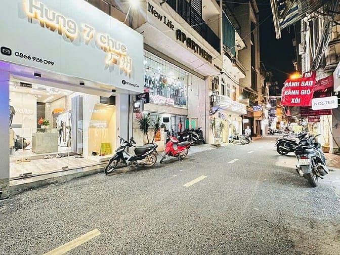 Siêu phẩm| Mặt phố Đông Các | 84m2 x 5 tầng | MT 3.7m | Chỉ 30.9 tỷ