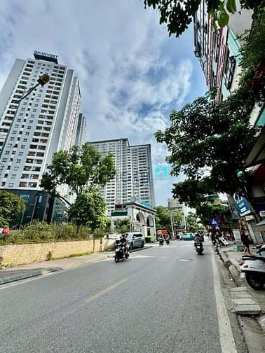 Bán mặt phố Trương Định | 75m2 | 1 tầng | MT 4.5m | Giá 30.5 tỷ