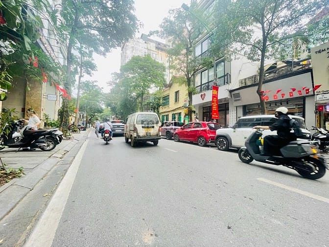 Mặt phố Quán Thánh | 48m² | 4 tầng | Mặt tiền 5.8m | Giá chỉ 45 tỷ