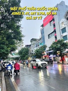 Siêu đẹp| Mặt phố Trần Quốc Hoàn | 43m2 x 4 tầng | MT 3.7m | Giá 33 tỷ