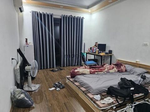 Nhà đẹp ngõ Tư Đình, LB giá 8.3 tỷ, gần 54m2 x3T, có sân, ảnh thật