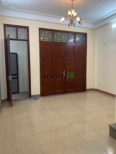 Gấp bán nhà MP Đường Bưởi, giá 9 tỷ, 31m2x2T, 2 thoáng KD tốt