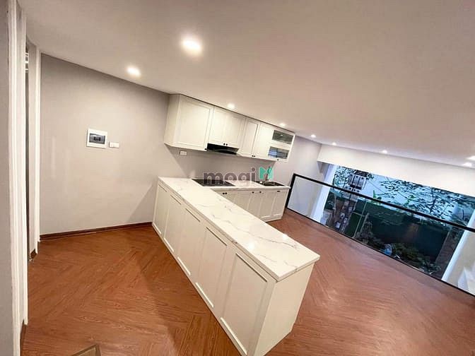 Nhà đẹp ngõ Mai Động, giá 21.1 tỷ, 68m2x7T, mới đẹp ở luôn