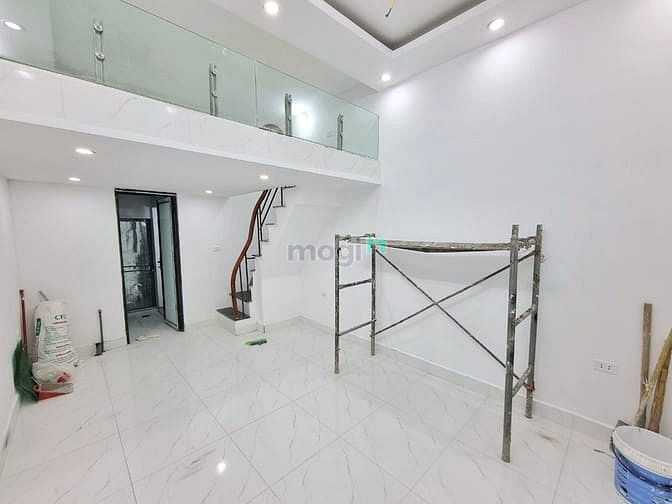 Tôi cần bán nhà Lạc Long Quân, giá 16 tỷ, 55m2x5T, ô tô đỗ
