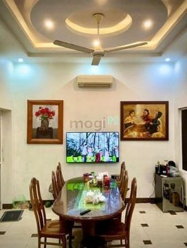 Nhà đẹp long lanh ngõ Lê Thanh Nghị, giá 26.8 tỷ, 140m2x3T, nở hậu