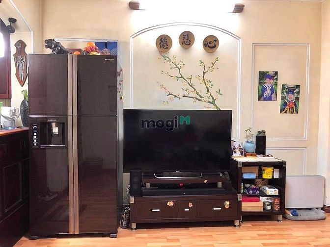 Hót 3,43 tỷ -CC A6 - GIẢNG VÕ- BA ĐÌNH - View hồ - 50m2 - 2 ngủ